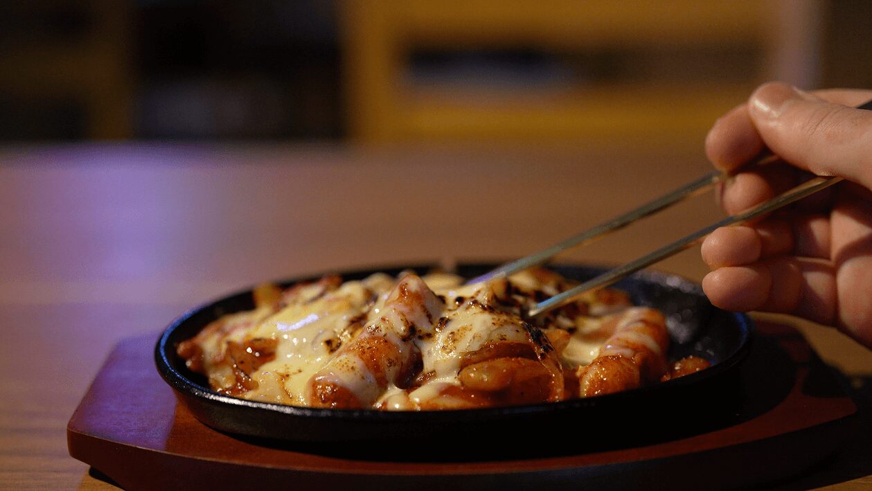 チーズチェユクポクム