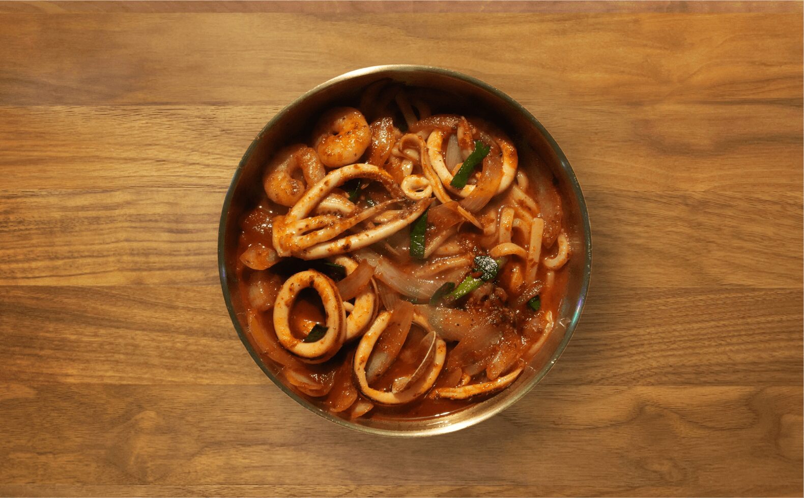 ヘムルビビンカルグクス（海鮮うどん）